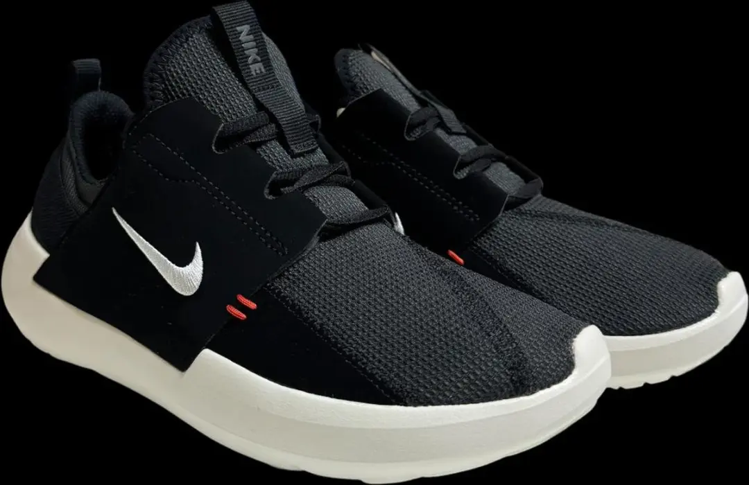 W Nike E-Series Ad