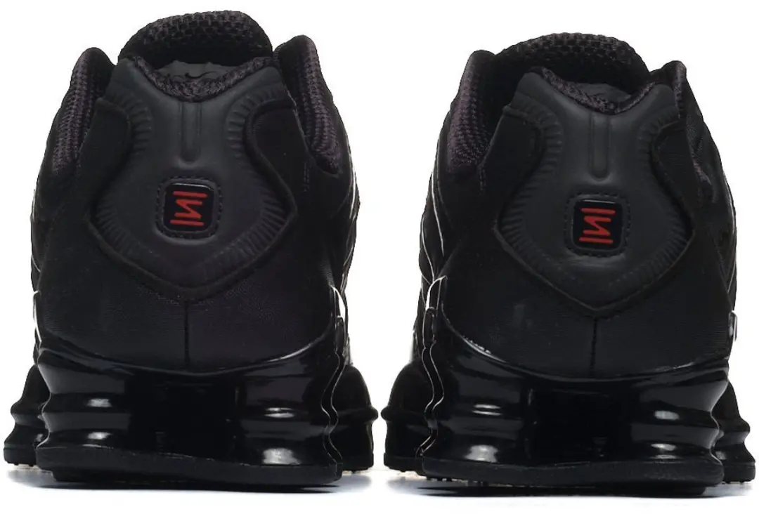 Nike Shox TL Sneakers Heren - Zwart - Maat 42.5 - afbeelding 3 van 6