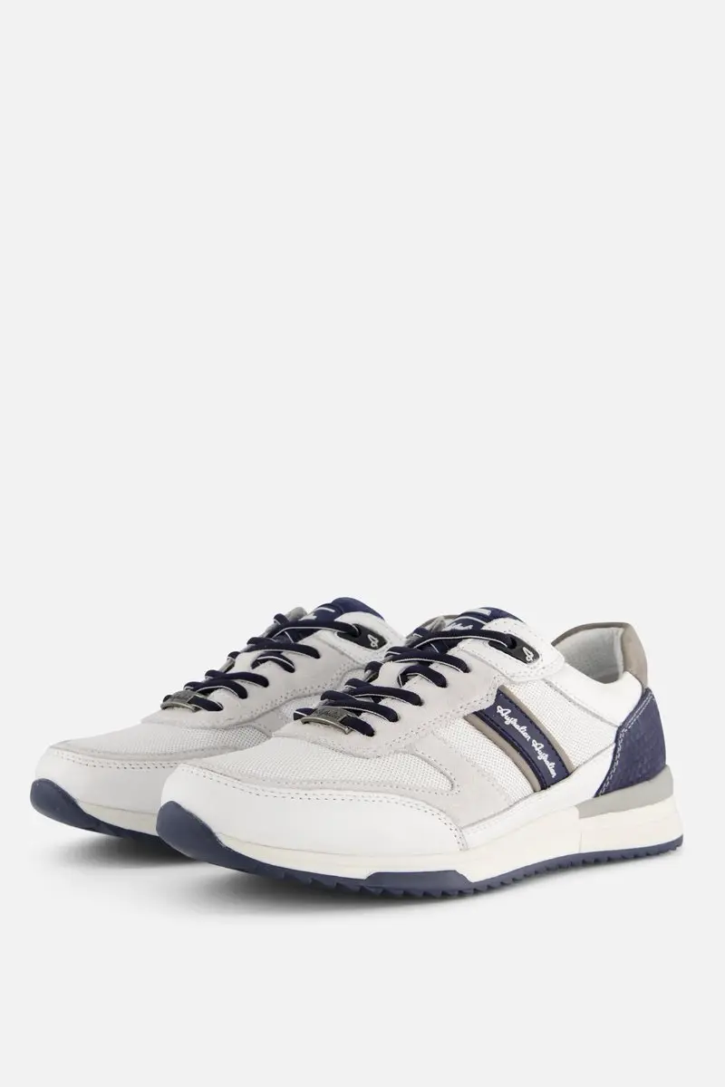Australian Filmon Sneakers