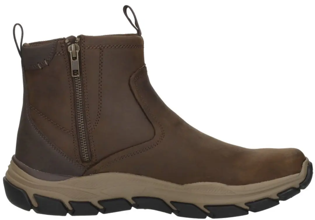 Skechers Relaxed Fit: Repected