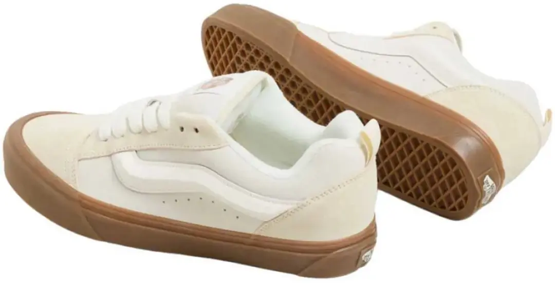 Vans Knu Skool VN0009QCDBS1 Schoenen - 38 - Marshmallow