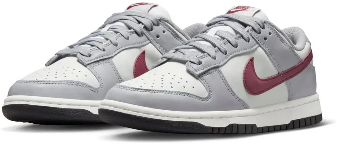 Nike Dunk Low Grey Purple Swoosh Maat 44