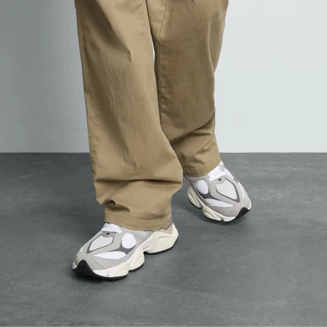 New Balance 9060 Sneakers GC9060GY - Grijs/Beige - afbeelding 6 van 6