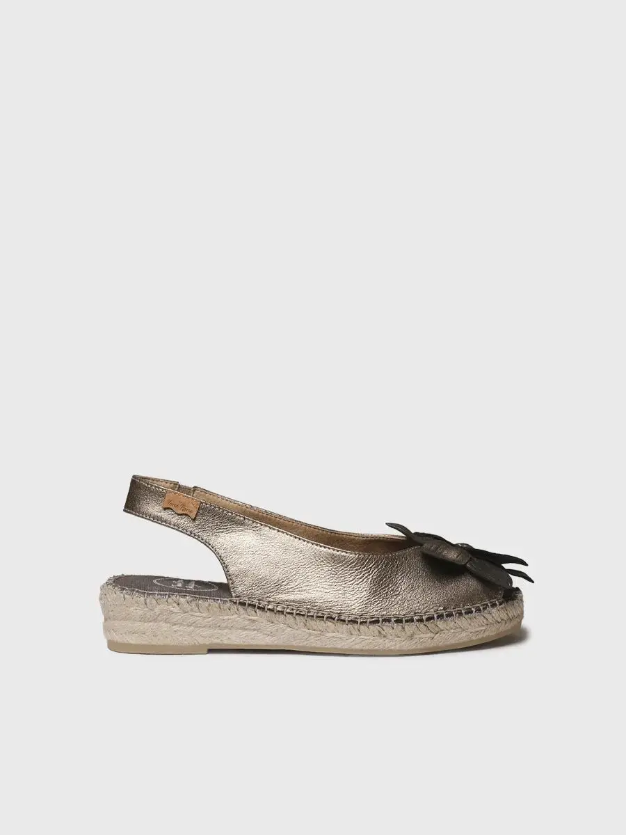 Metallic platte espadrilles voor dames met een bloemmotief