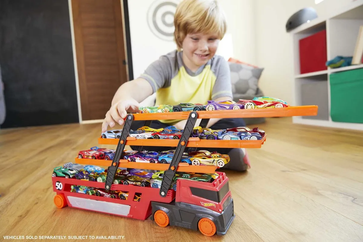 Hot Wheels Mega Transporter Vrachtwagen 1:64 - GHR48