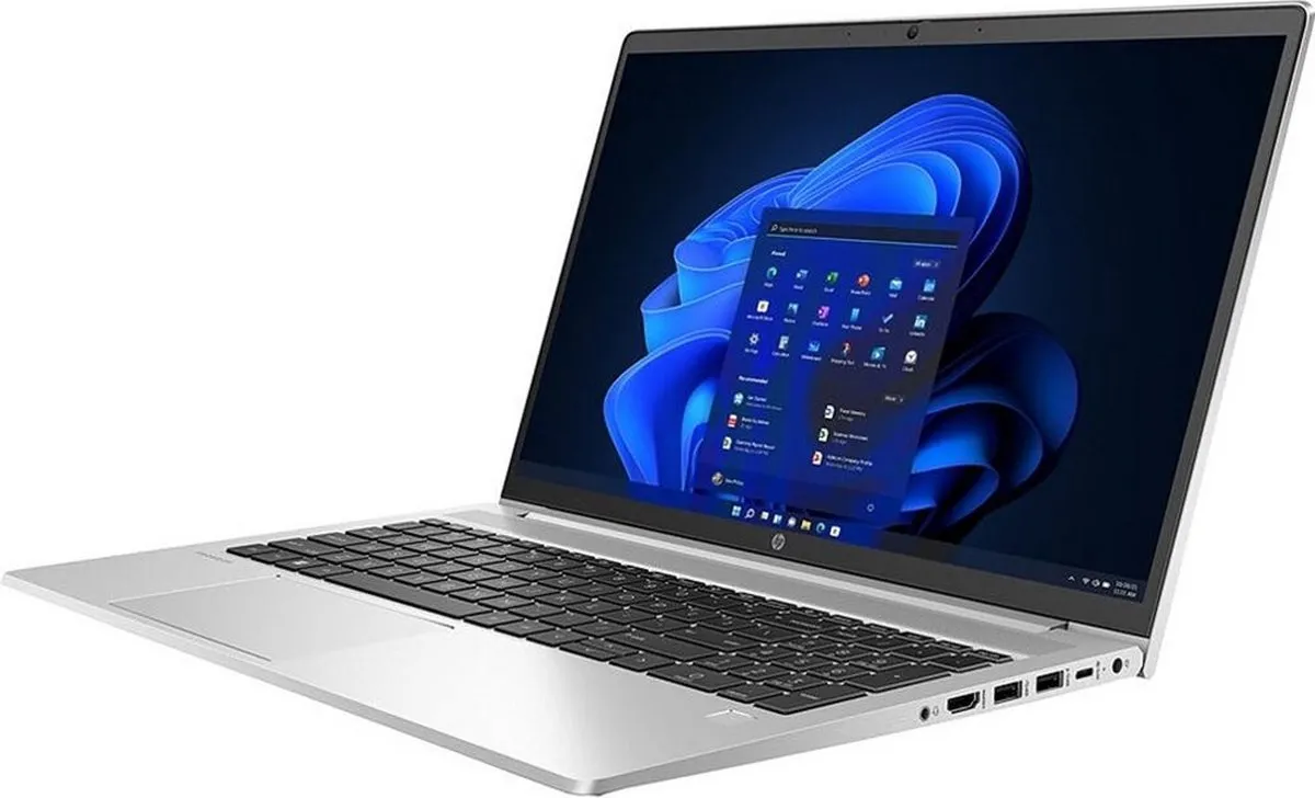 HP ProBook 450 G9 - i5-1235U 8GB 512GB Windows 10 Pro
