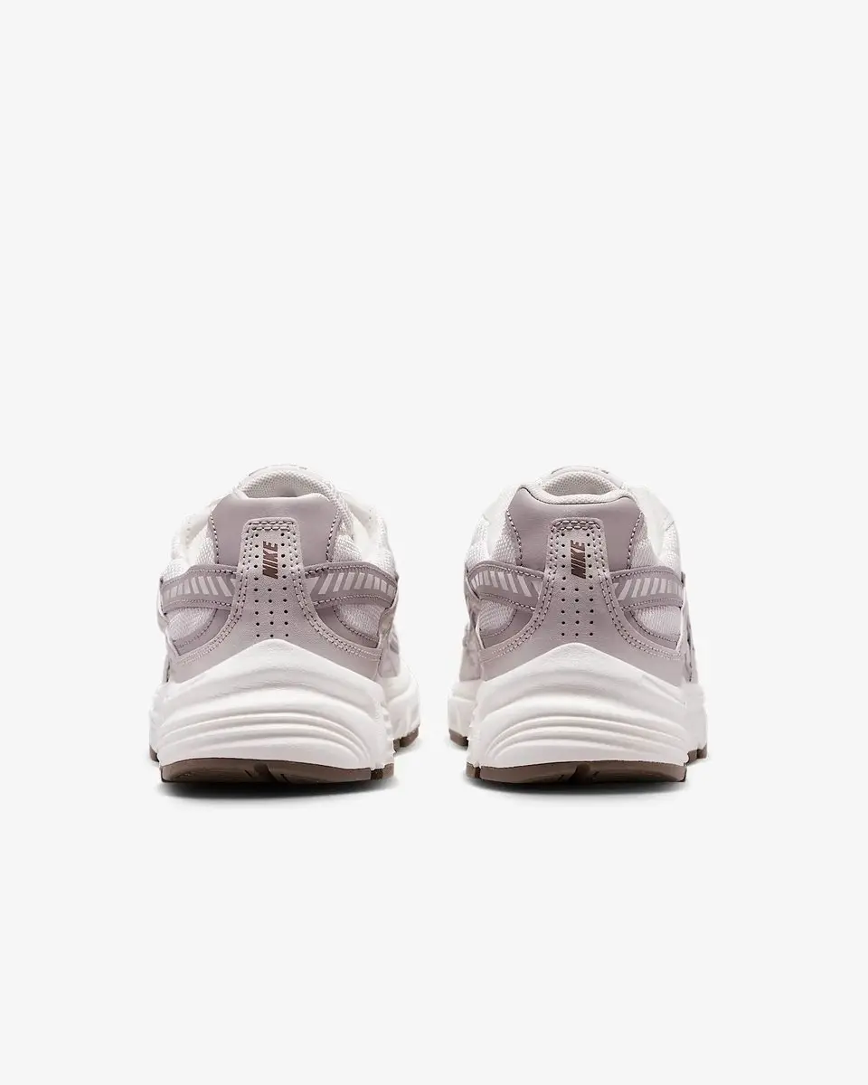 Nike Initiator Dames Sneakers - Beige - afbeelding 5 van 6