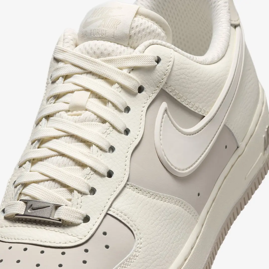 Nike Air Force 1 '07 LV8