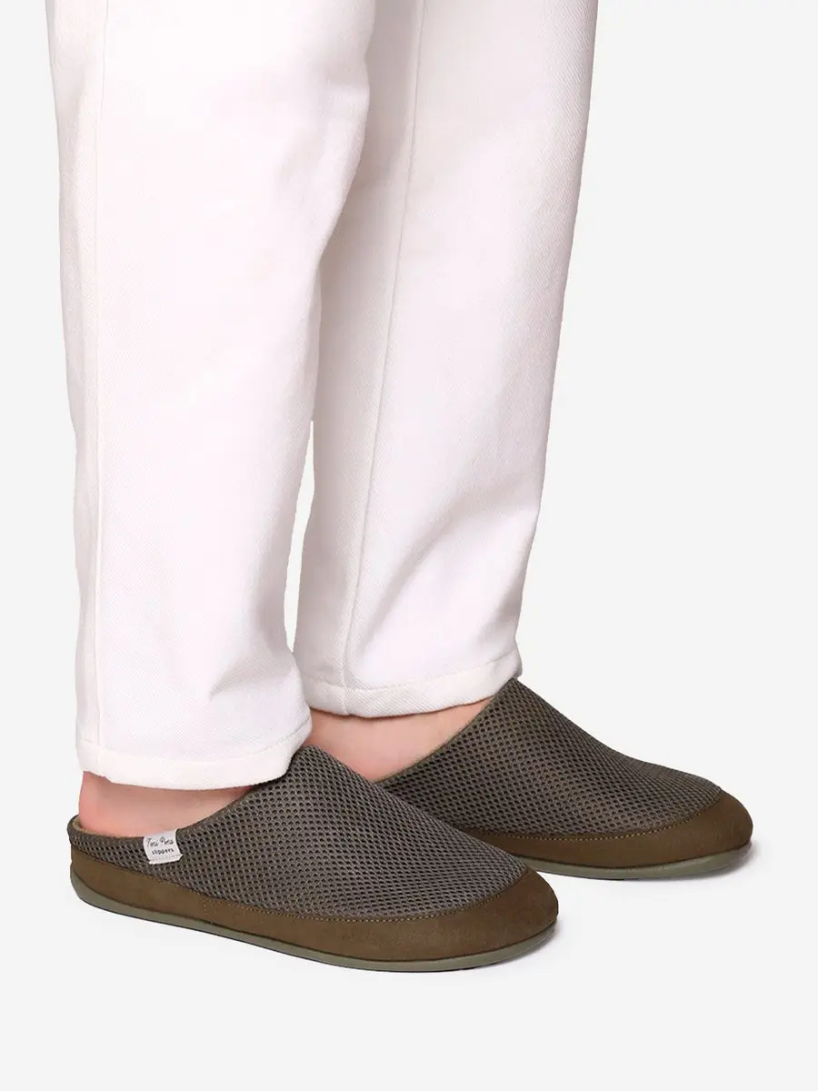 Herenslippers van mesh