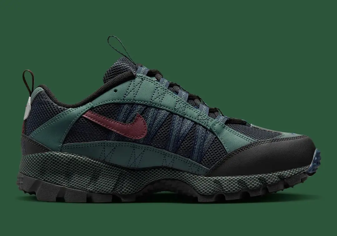"Sneakers Nike Nike Air Humara QS ""Green Maroon"""