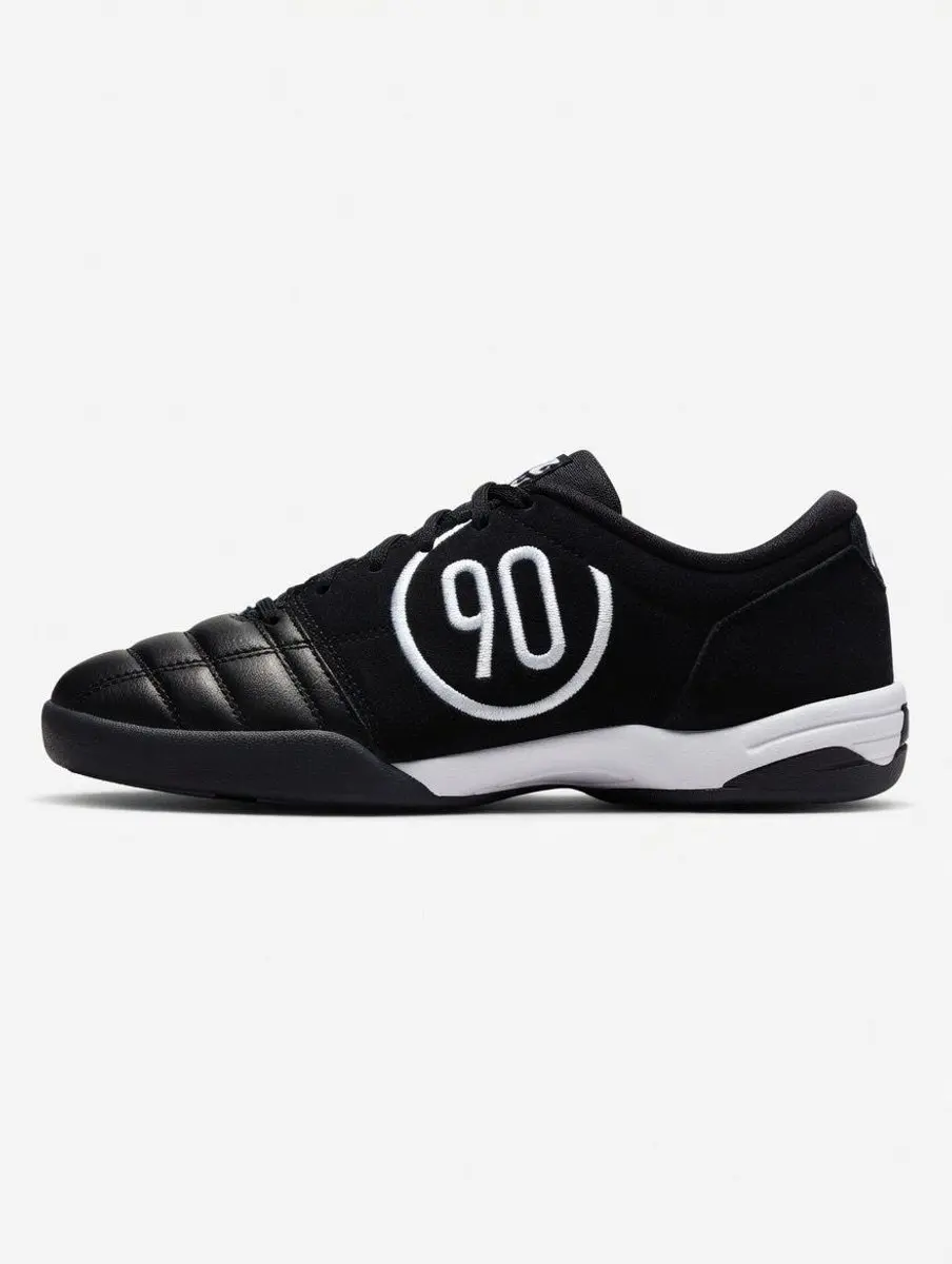 Nike Total 90