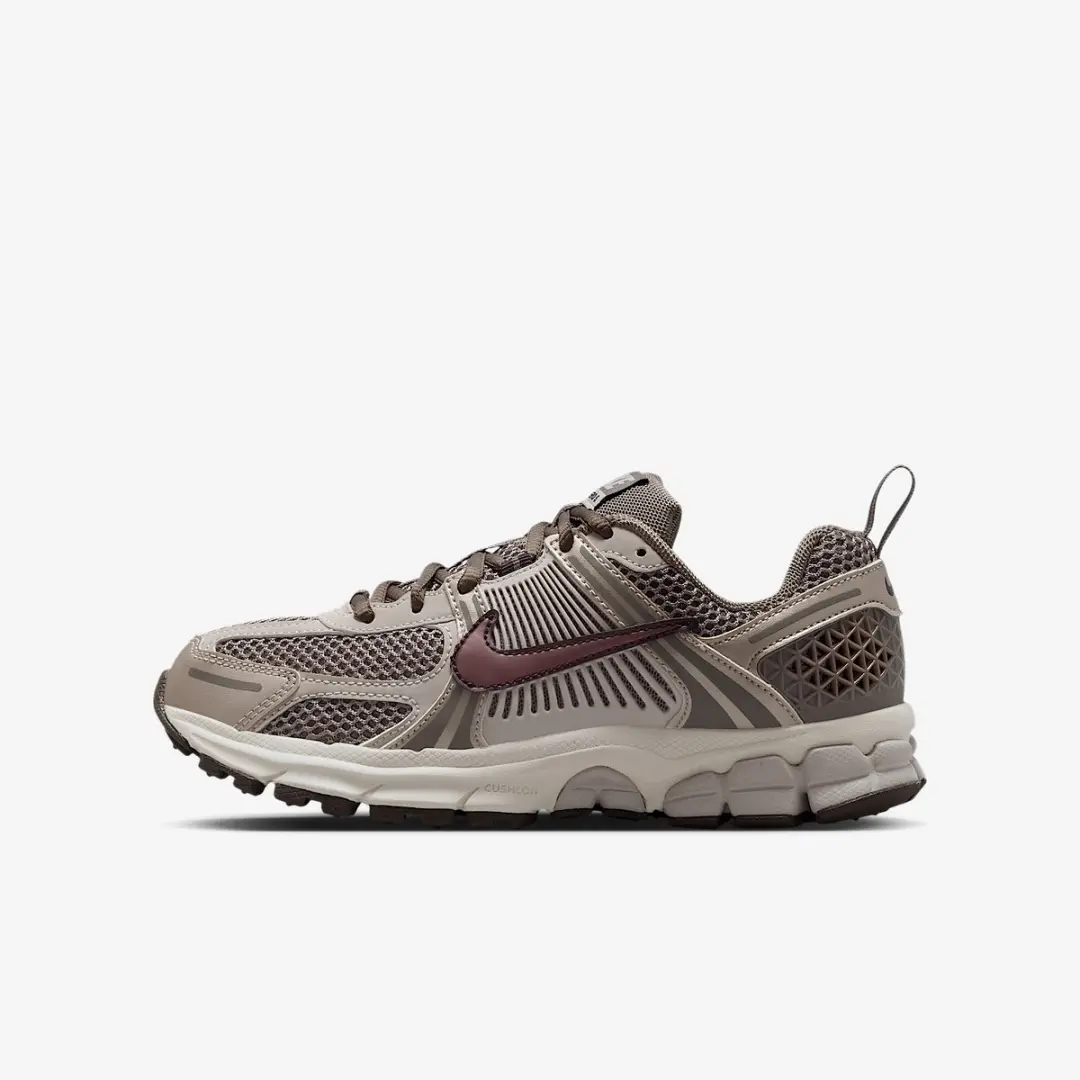 Nike Vomero 5