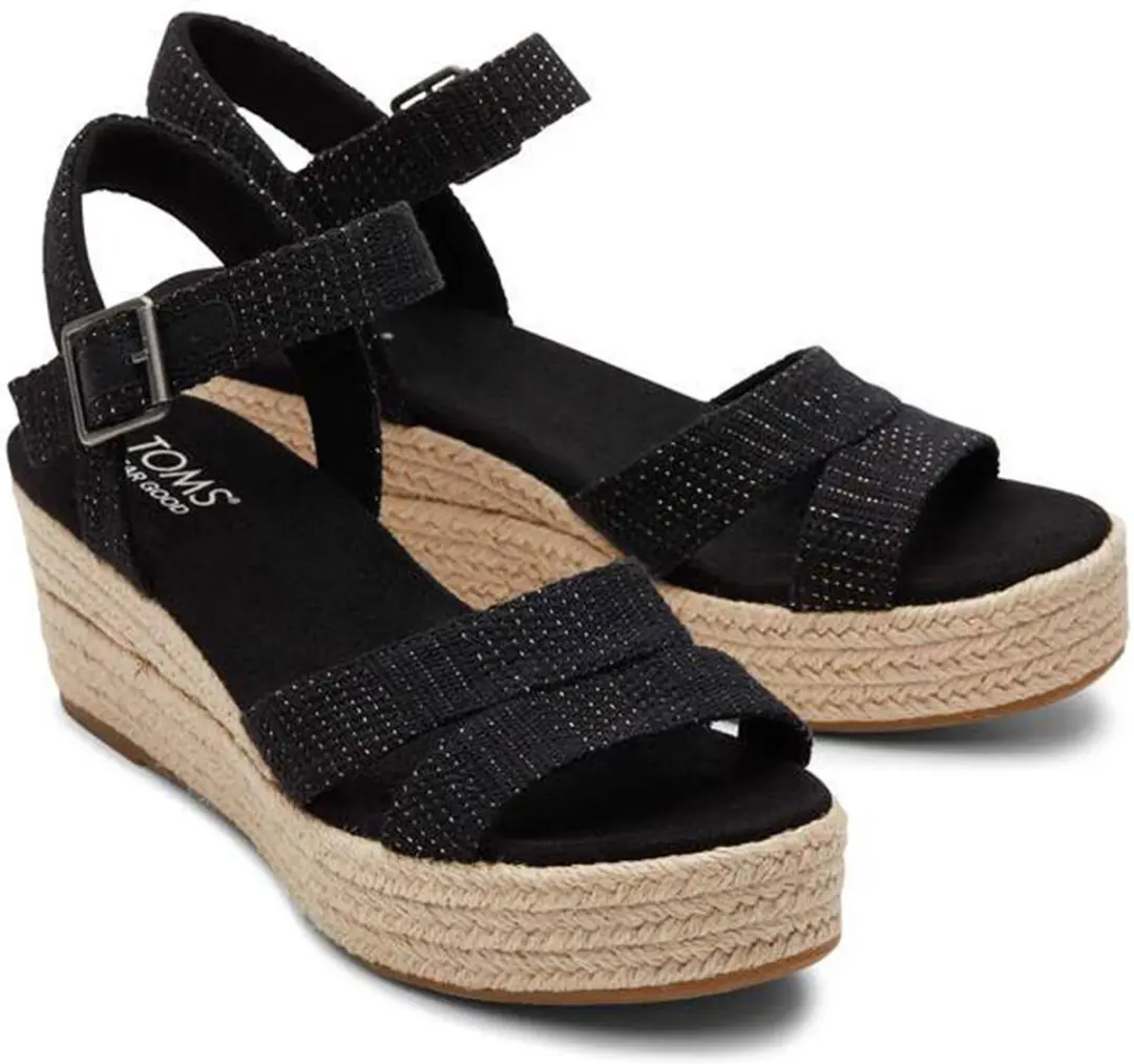 Toms