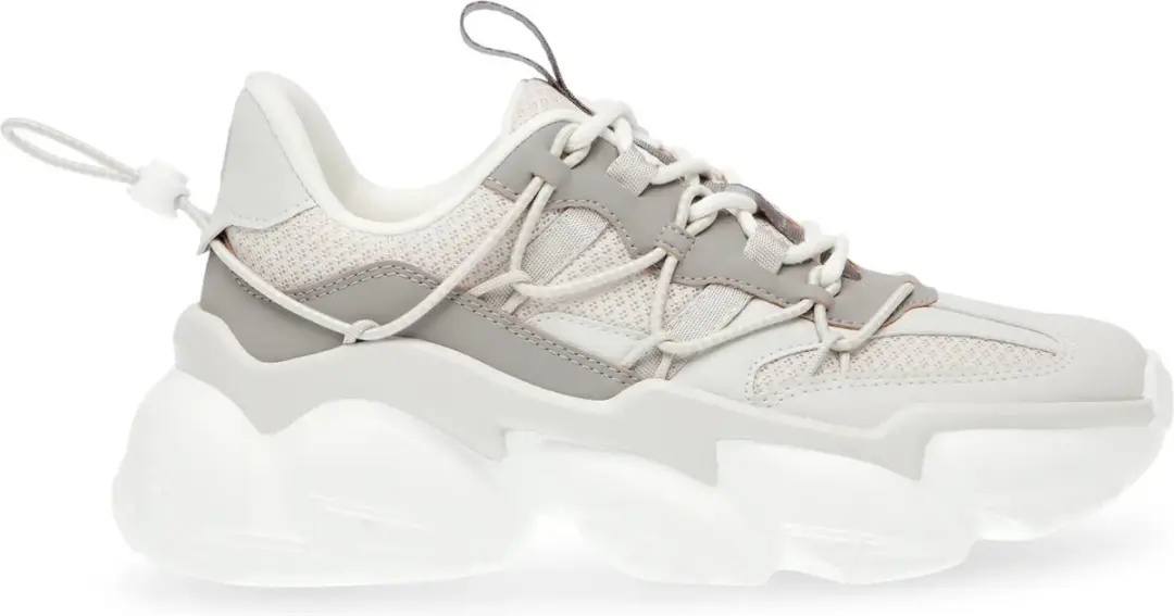 Steve Madden Spectator Schoen