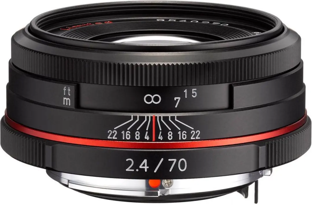 Pentax 70mm F/2.4 HD DA