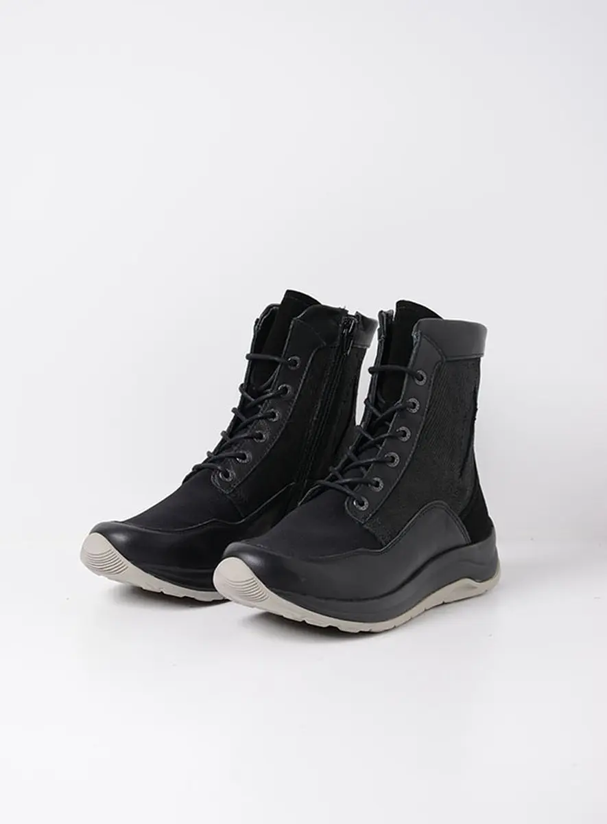 Wolky Ellon SF Hoge Veterschoenen - Zwart Combi Stretchleer
