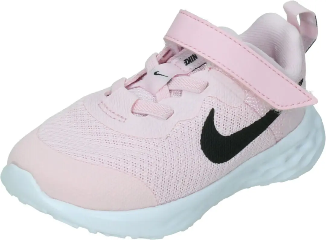 Nike revolution 6 in de kleur roze.