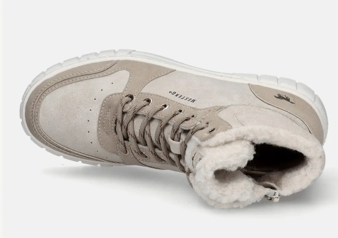 Mustang Dames Sneaker Hoog Ivory BEIGE 40