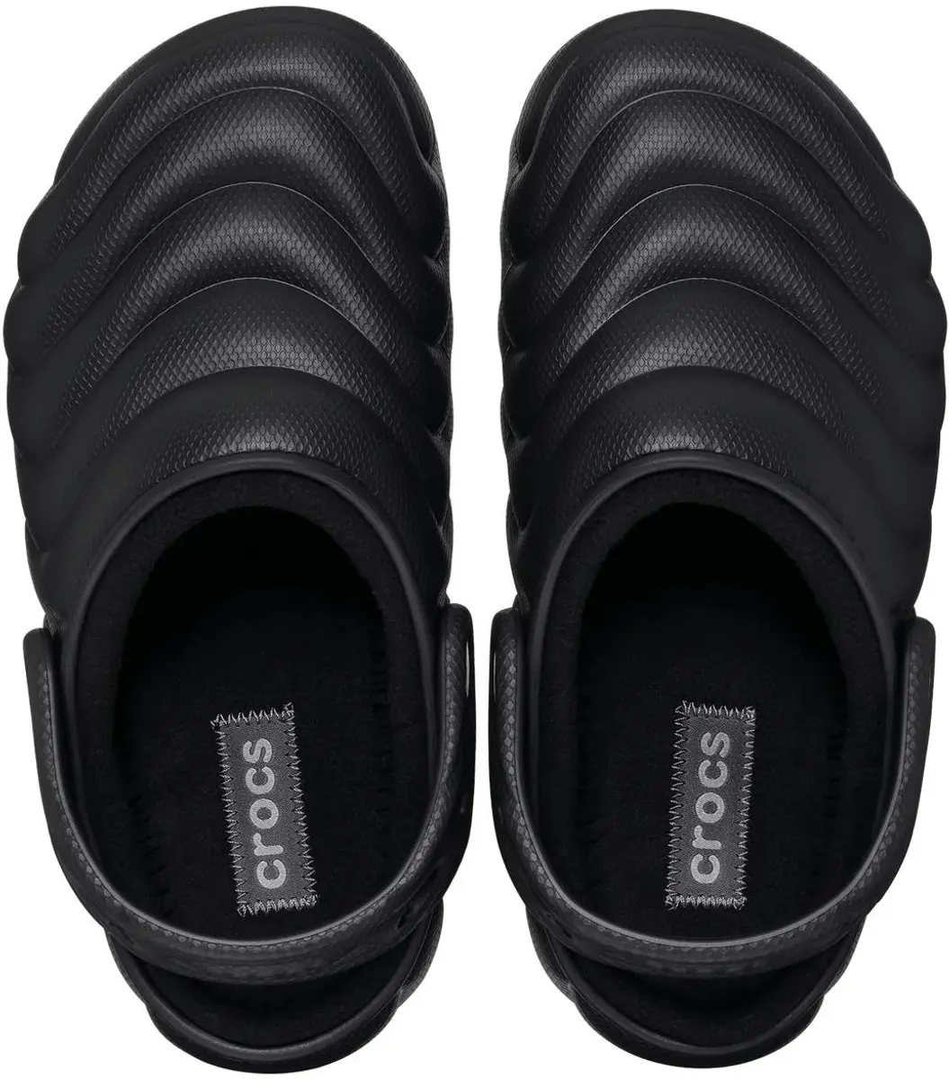 Crocs Classic Lined Overpuff Clog - Zwart - Maat 37/38