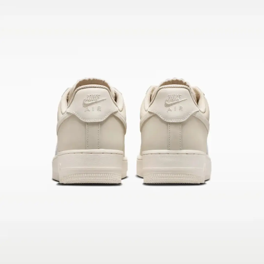 Nike Air Force 1 Low Retro Premium - Oatmeal Pale Ivory - Maat 40.5 - afbeelding 2 van 6