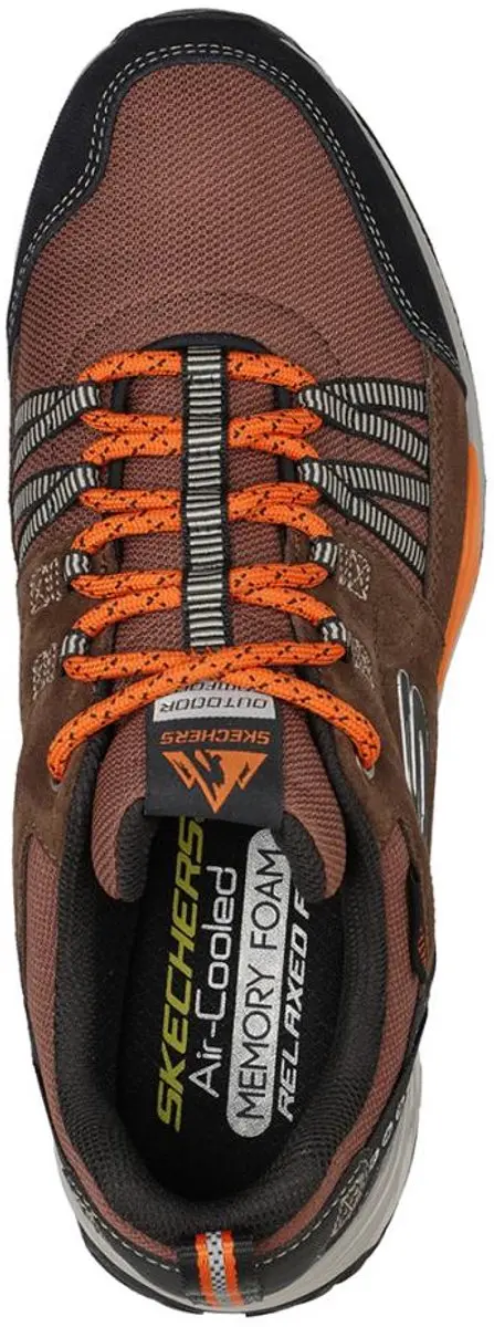 Skechers