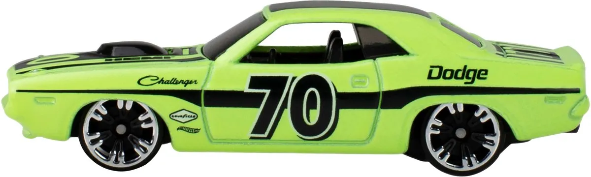 Hot Wheels Neon Speeders Corvette C7 Z06 HRW81 - Groen met roze/blauw/zwarte accenten