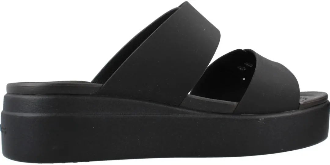 Crocs Brooklyn Low Wedge Sandal - Slides - Zwart