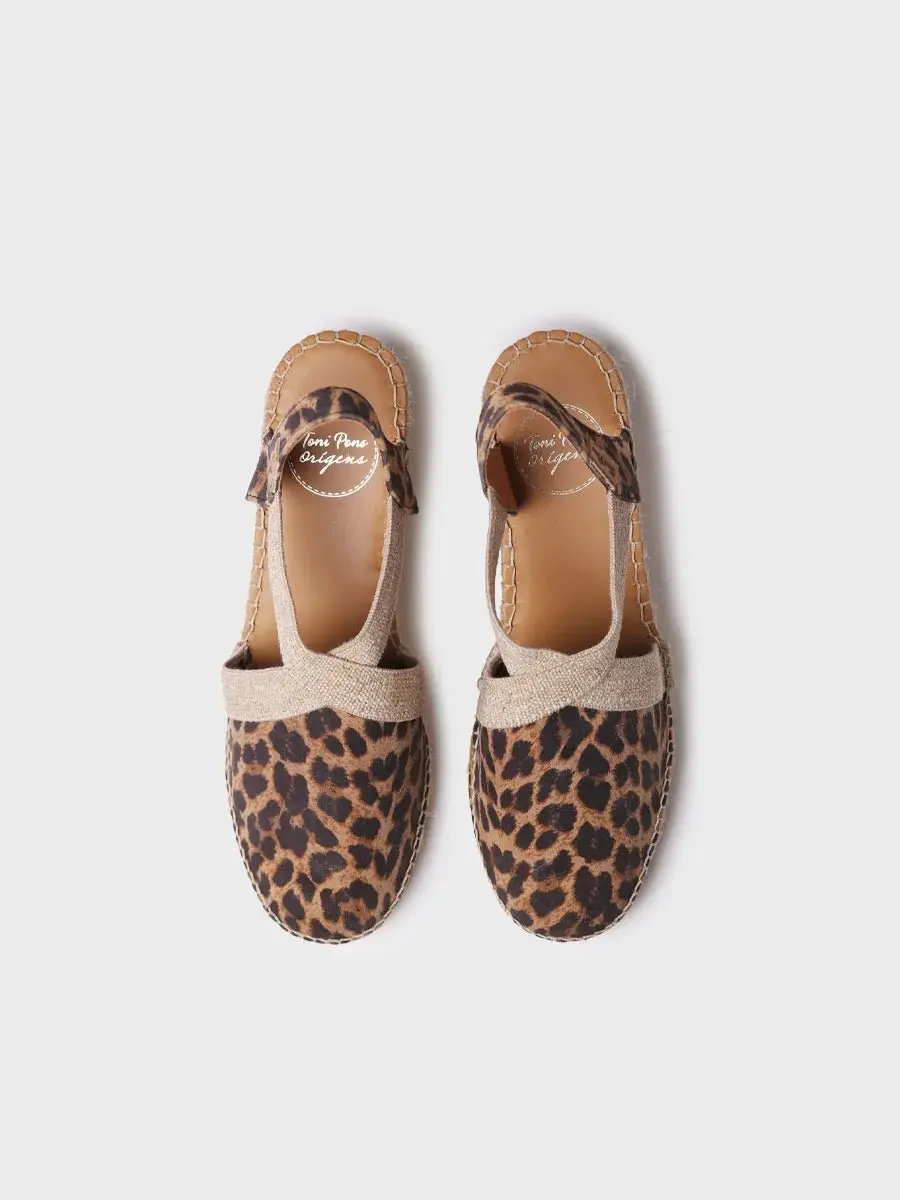 Dames espadrille van leer met een middelhoge sleehak