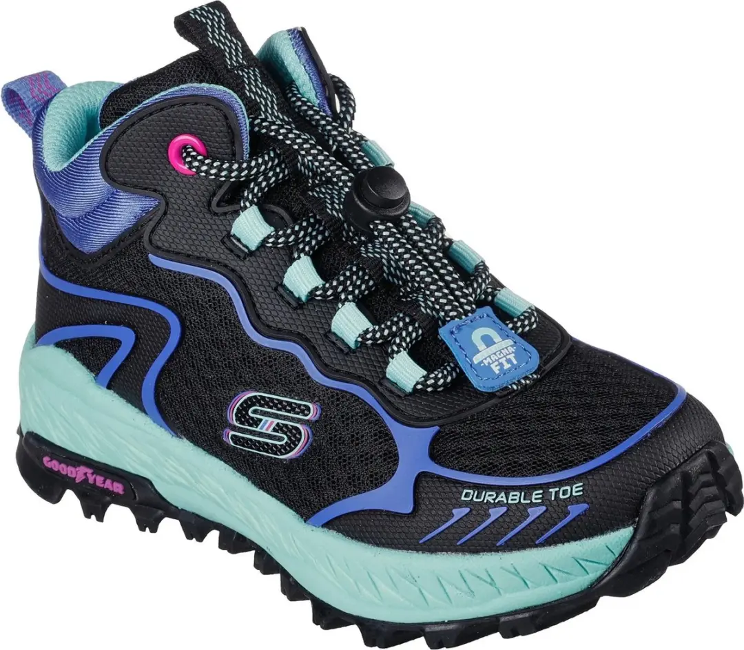 SKECHERS FUSE TREAD EXTREME WANDERERS 28