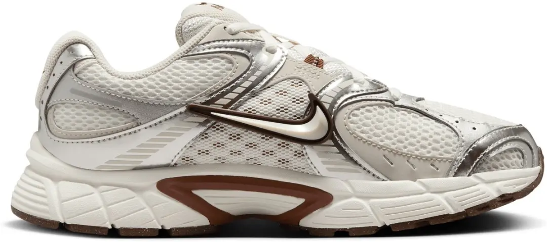 Nike V5 RNR Sneakers Dames - 36.5 - Silver/Sail/Orewood Brown - afbeelding 2 van 6