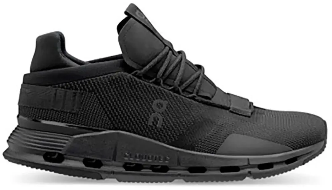 On Running On Cloudnova Schoenen Zwart EU 37 Vrouw