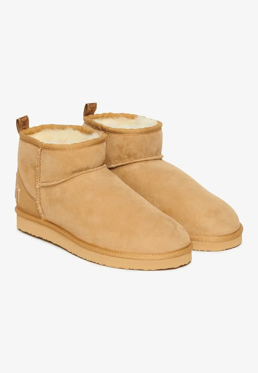 Superdry Suède Sherpa Minilaarzen WF210080A - Light Tan
