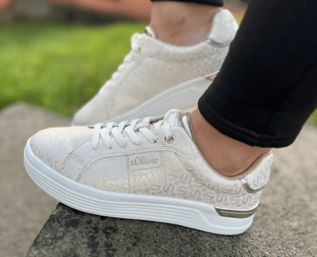 s.Oliver Dames Sneaker 5-23603-42 442 Maat: 40 EU