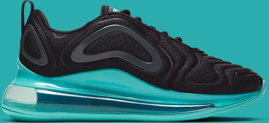Nike Wmns Air Max 720 Black AR9293-010 maat 38.5