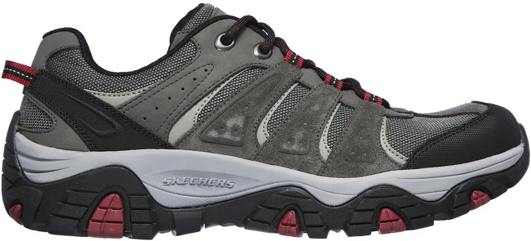 SKECHERS PINE TRAIL 42,5