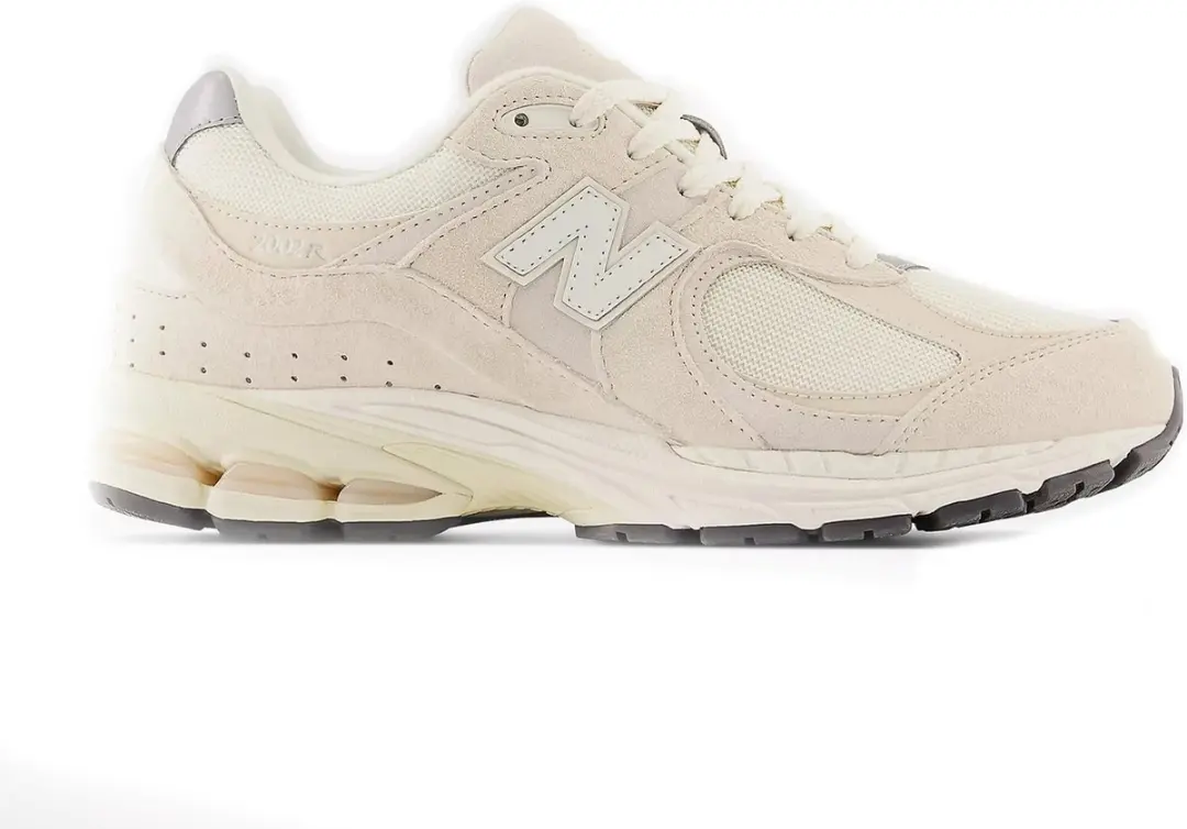 New Balance M2002 D Sneakers