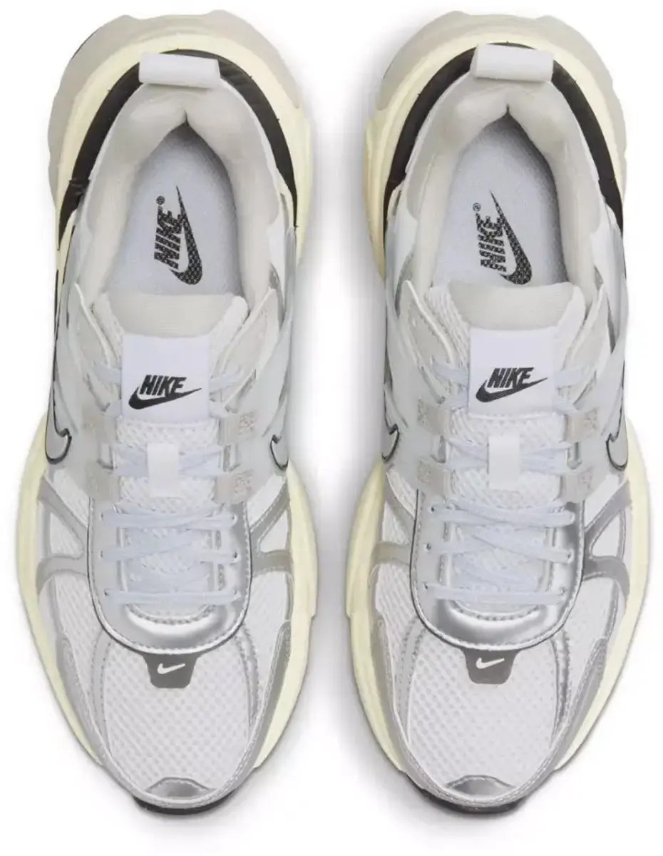 Nike V2K Run FD0736-100 - Wit - Maat 42.5 - afbeelding 3 van 6