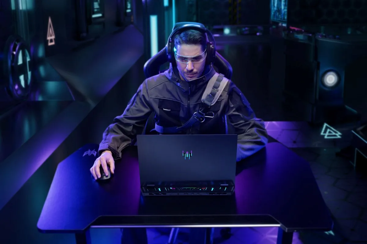Acer Predator Helios 16 AI PH16-73-95SM Gaming Laptop - 16" OLED - RTX 5090