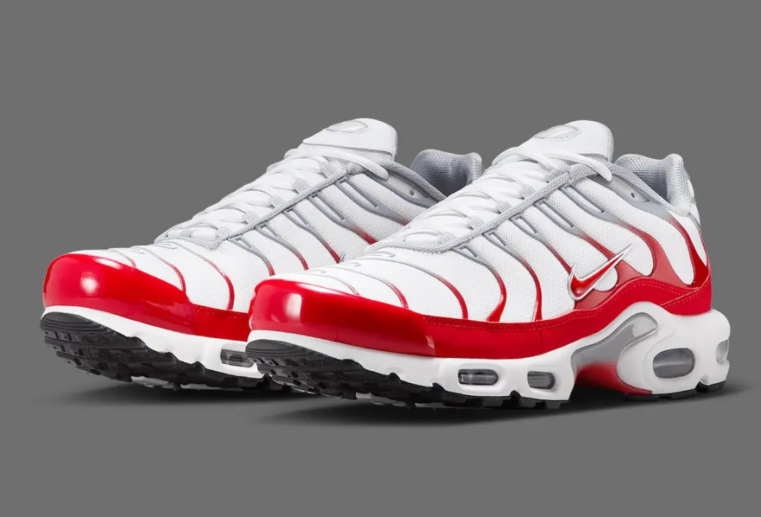 Nike Air Max Plus IF6224-101 - Sneakers - Wit/Rood - afbeelding 2 van 5