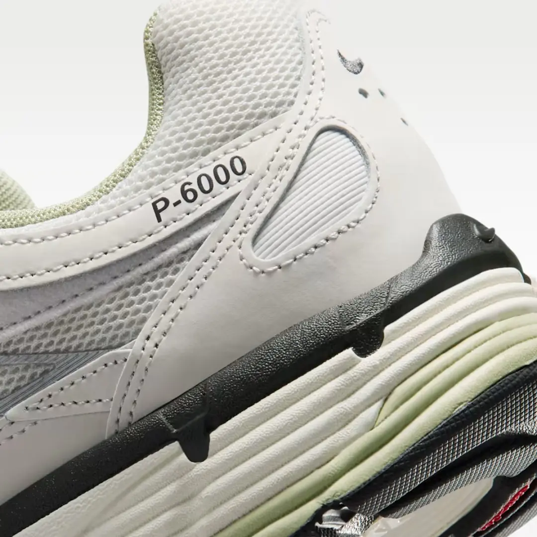 Nike P-6000 Schoenen - Platinum Tint Metallic Silver - EU 41 - afbeelding 2 van 6