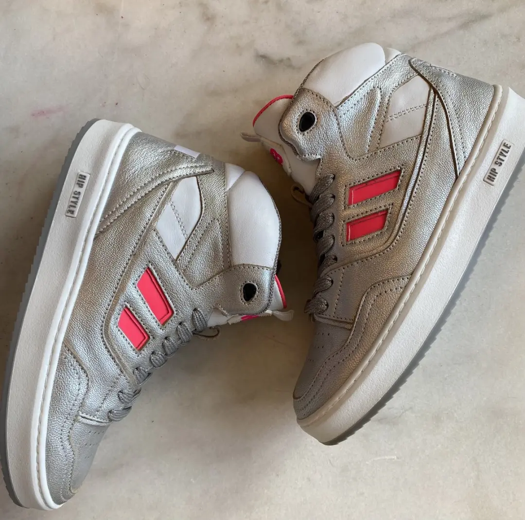 Hip sneaker zilver maat 36