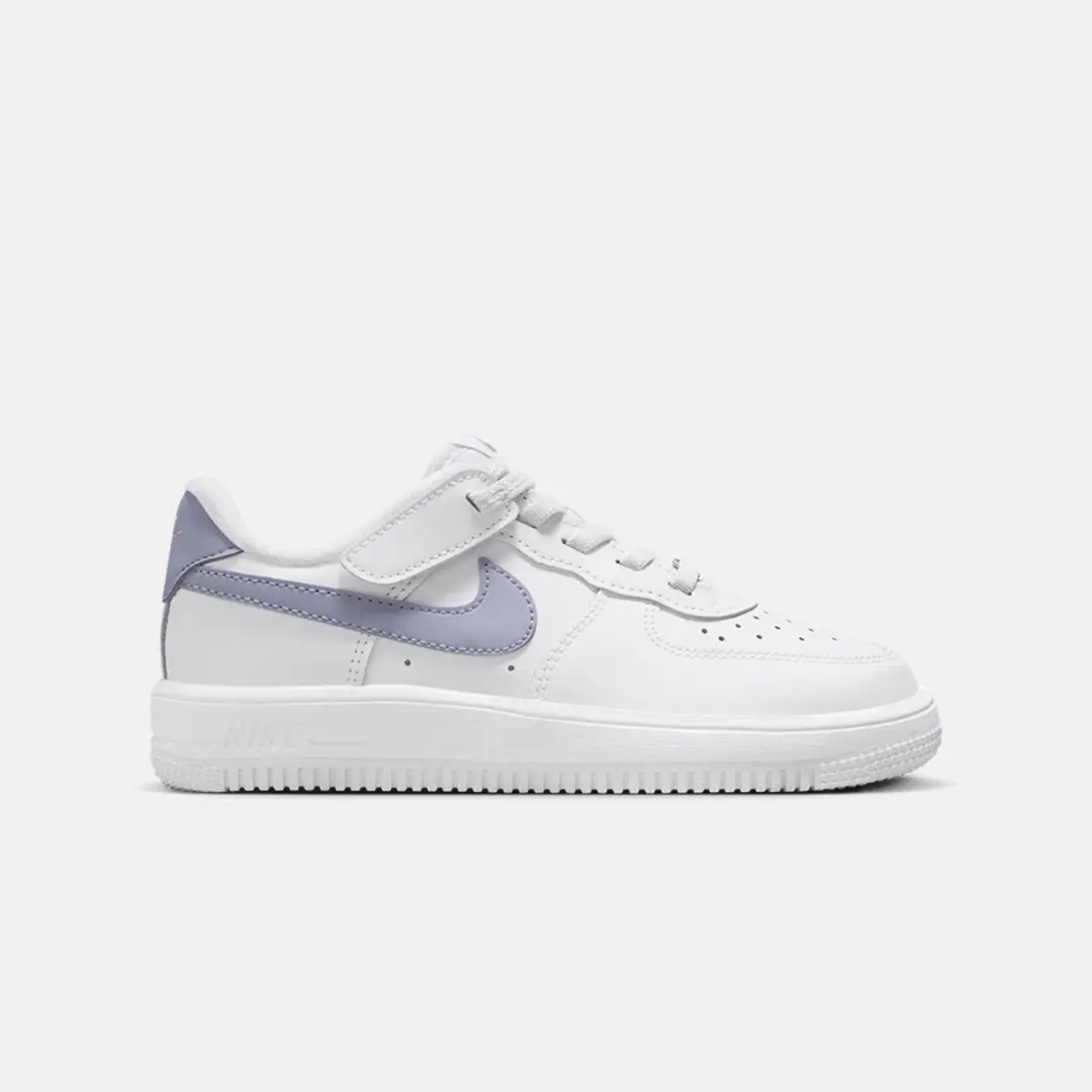 Nike Force 1 LE