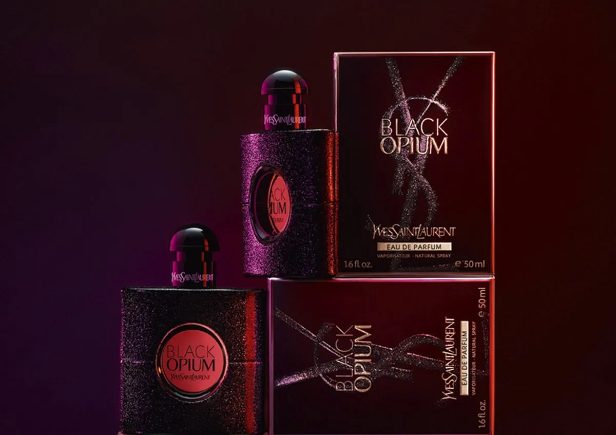 Yves Saint Laurent Black Opium Parfum - 90ml