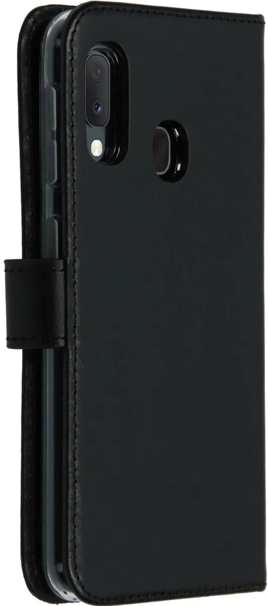 Selencia Hoesje Samsung Galaxy A20e - Echt Lederen Bookcase 3 Stuks - Zwart