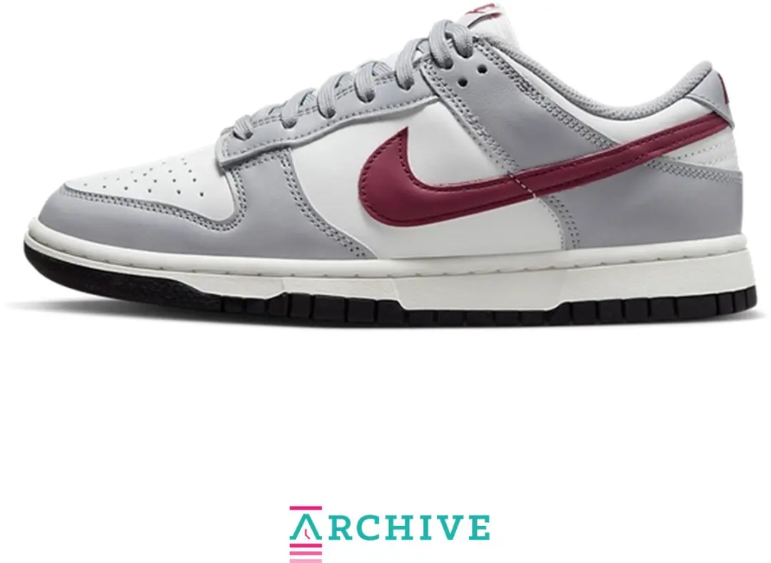 Nike Dunk Low 'Pale Ivory Redwood' maat 39.