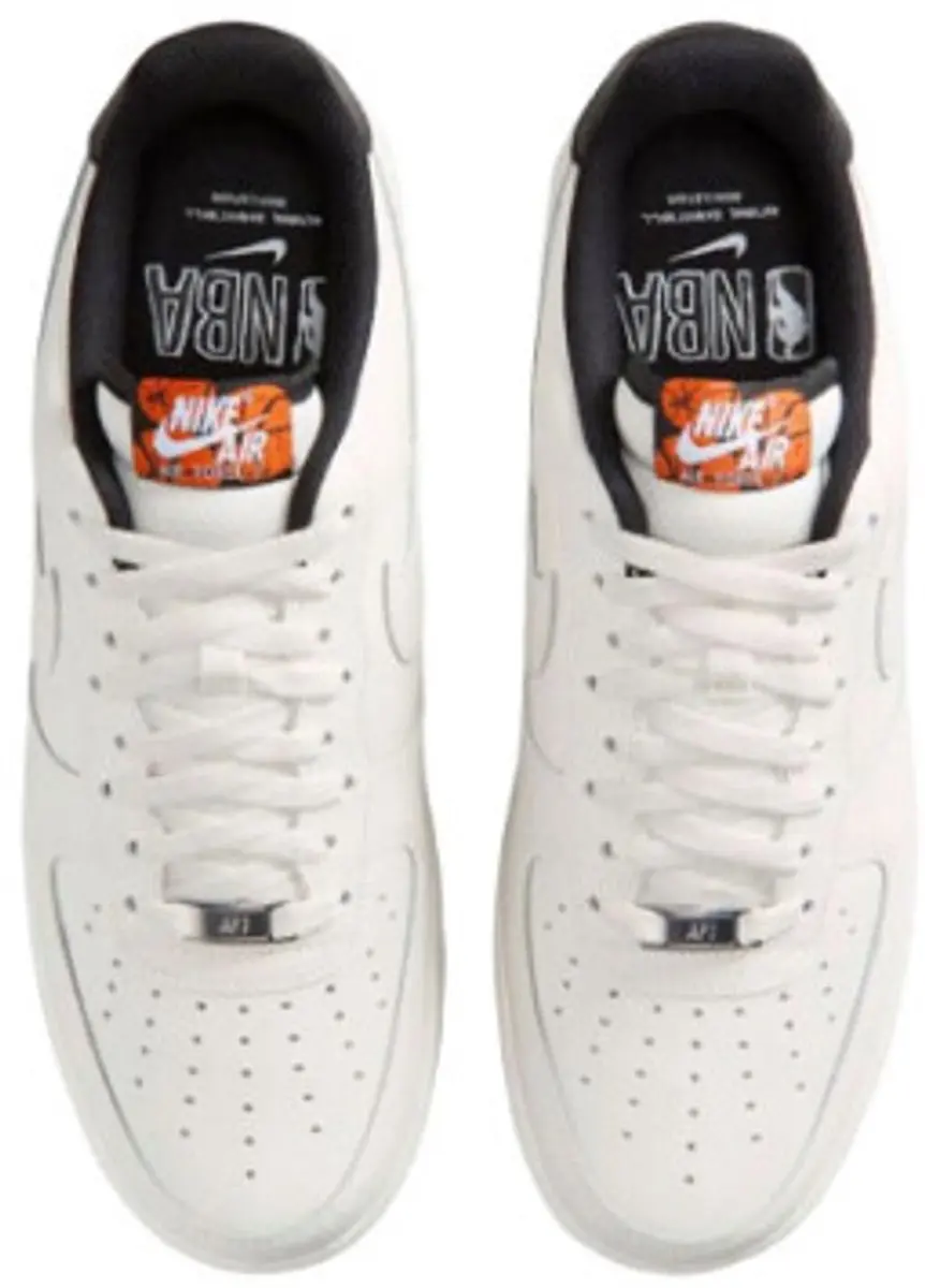 Nike Air Force 1 07 IQ0293-030 Sneakers - Wit