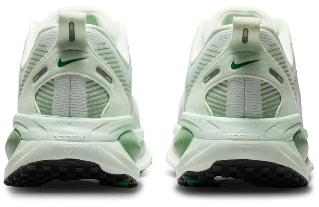 Nike Vomero 18 Hm6804-300 Dames Hardloopschoenen - Groen