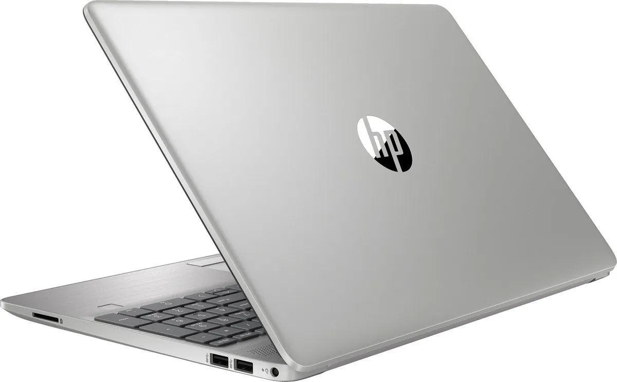 HP 255 G9 6A1A5EA Laptop - Ryzen 5 5625U 8GB 256GB FreeDos