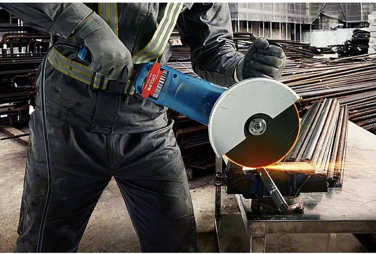 Bosch Professional GWS 24-230 PZ Haakse Slijper 2400W