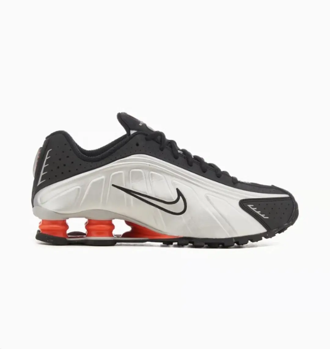Nike Shox R4